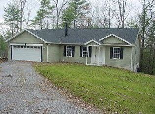 264 Chestnut Oak Ln, Hedgesville, WV 25427