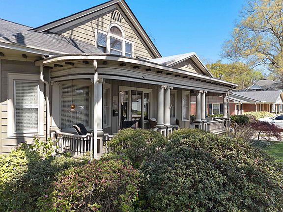 4th image of 422 S Limestone St