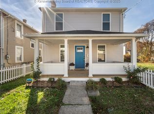 923 Main St, Charleston, WV 25302