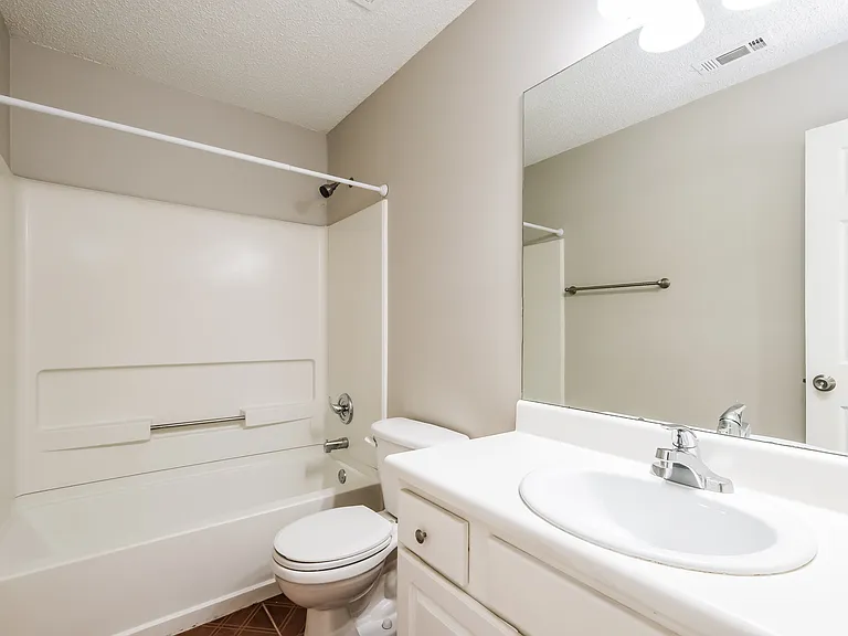 5852 Ruby Walk — Photo 8