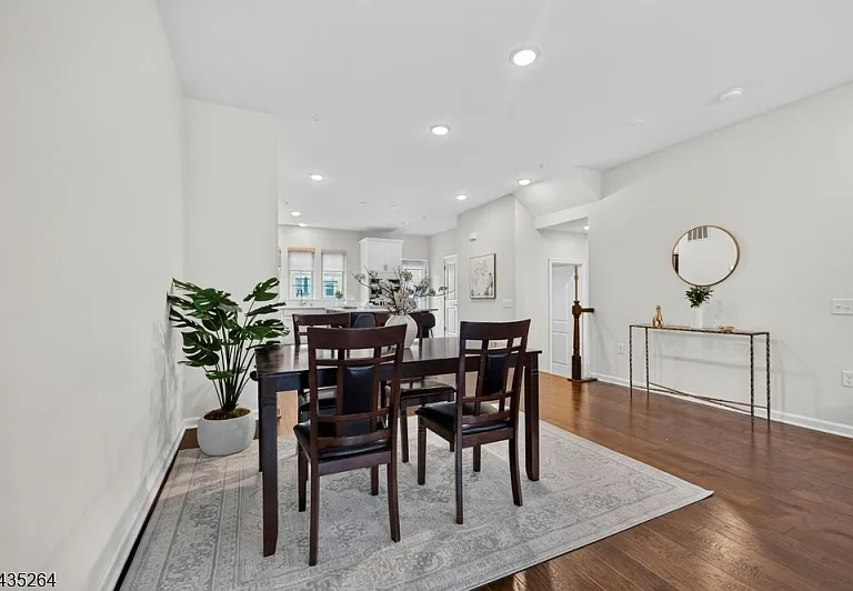 18 Cortland Ct #A — Photo 10