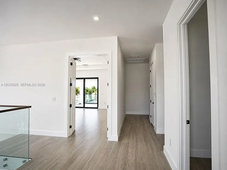 13023 Davie Oaks Dr — Photo 6