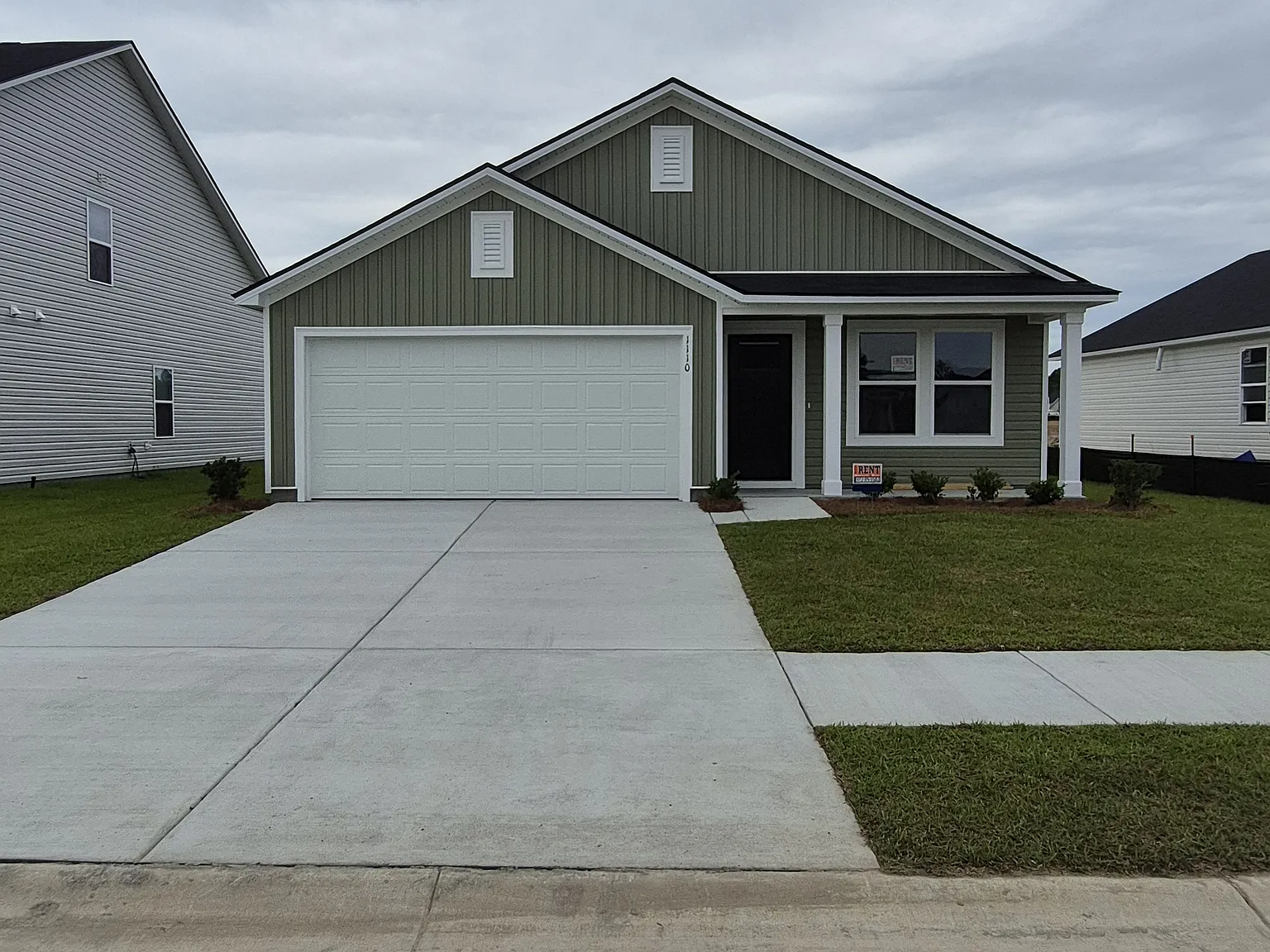 3 bed, 1474 sqft, $1,850 — Photo 1