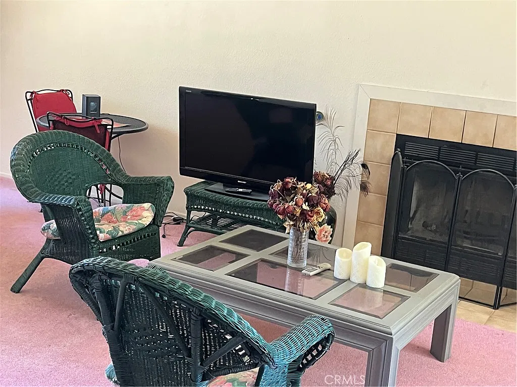 3 bed, 2.5 bath, 1581 sqft, $2,800 — Photo 4