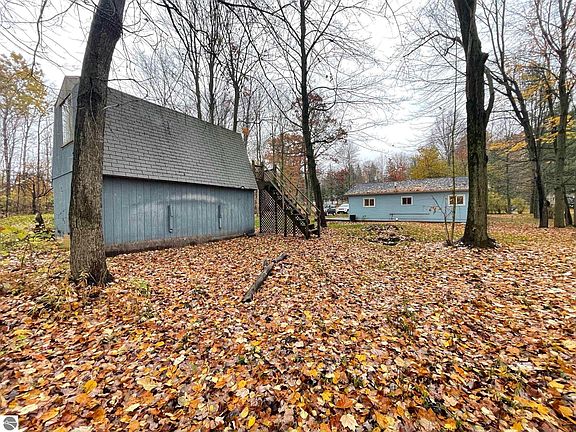 4th image of 7952 Ojibwa Dr