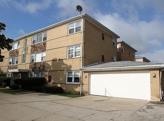 2nd image of 8600 W Summerdale Ave Unit 3N
