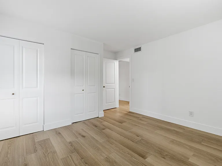 5771 SW 36th Ct #303 — Photo 4