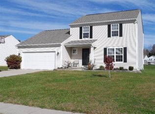 2064 Whispering Wind Ln, Amelia, OH