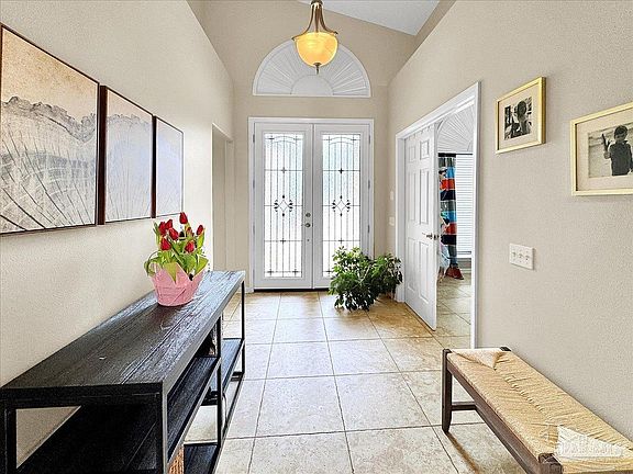 5th image of 1392 Autumn Breeze Cir