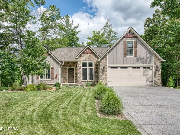120 Kenwood Dr, Fairfield Glade, TN 38558