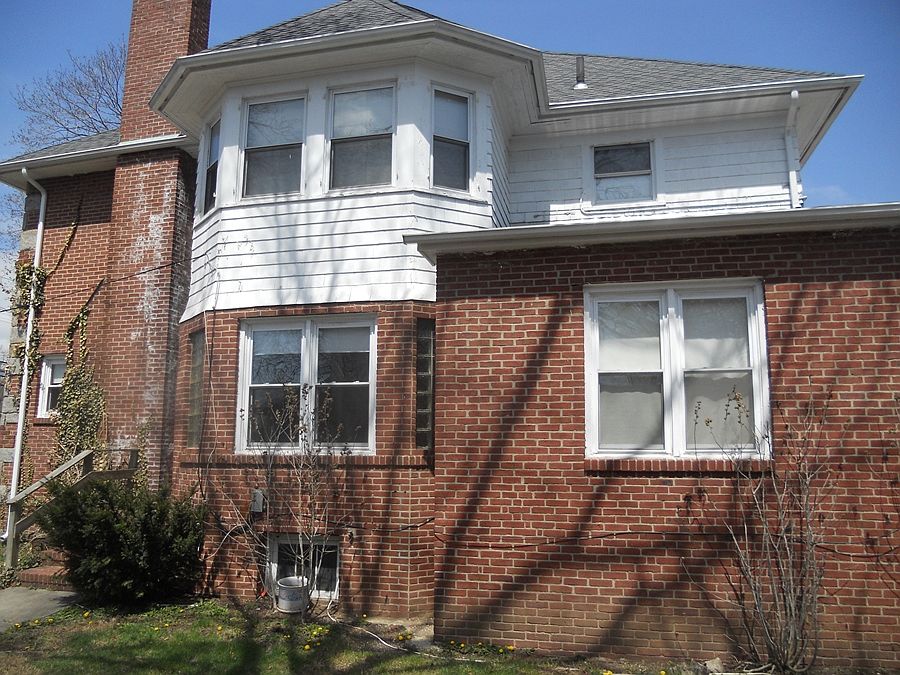 2nd image of 1733 Wantagh Ave Unit 2