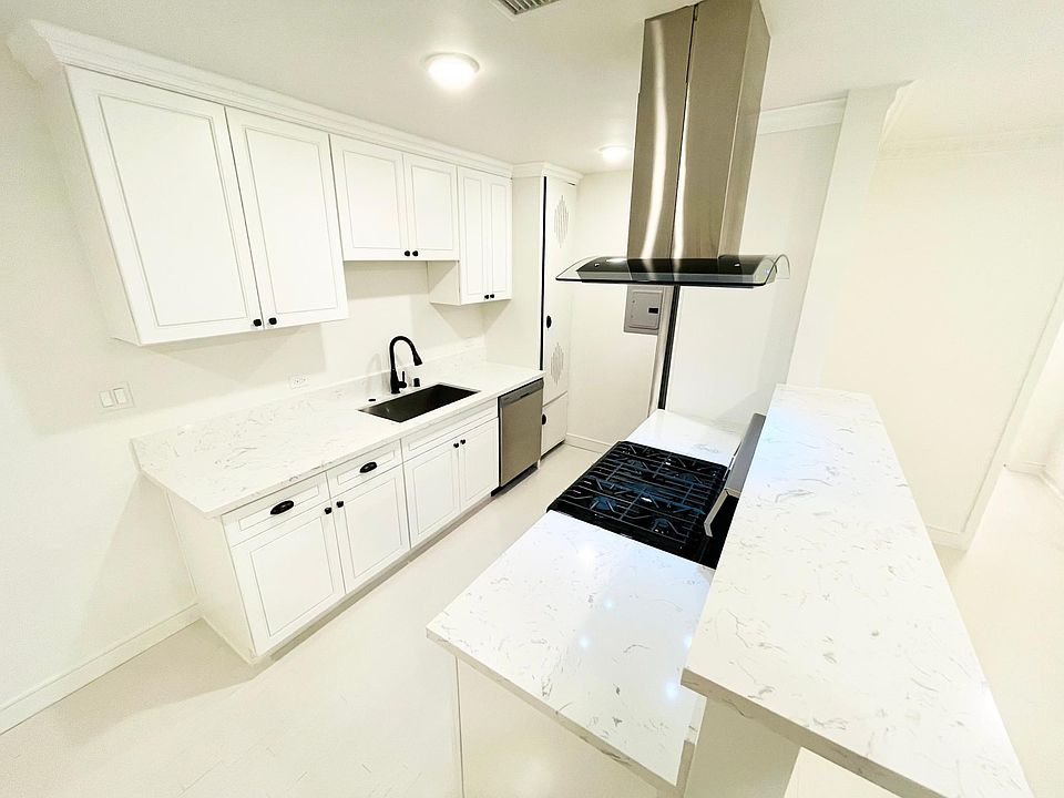 1st image of 8720 W Olympic Blvd APT 3