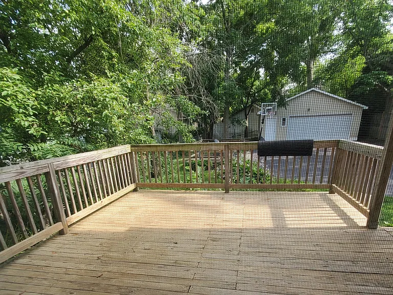 628 Onwentsia Ave #1 — Photo 6