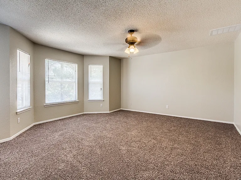 6104 La Posta Dr — Photo 24