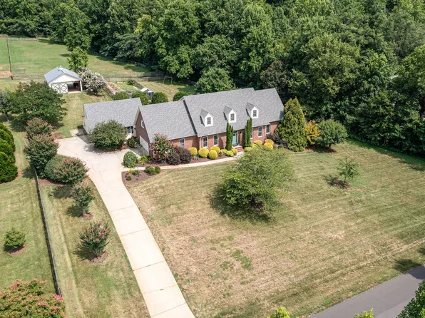 9710 Gallop Ln, Bahama, NC 27503