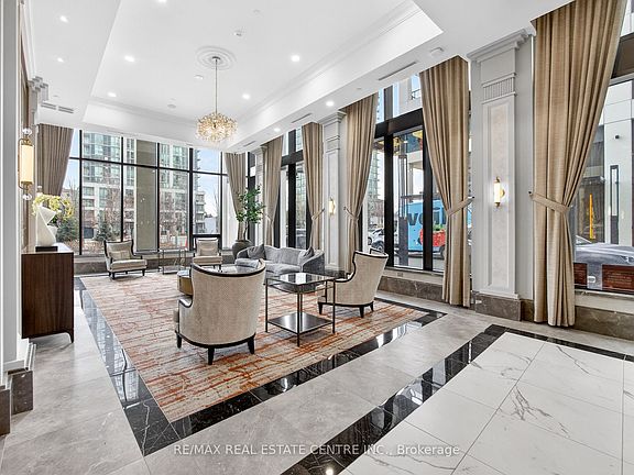 5th image of 30 Elm Dr #610
