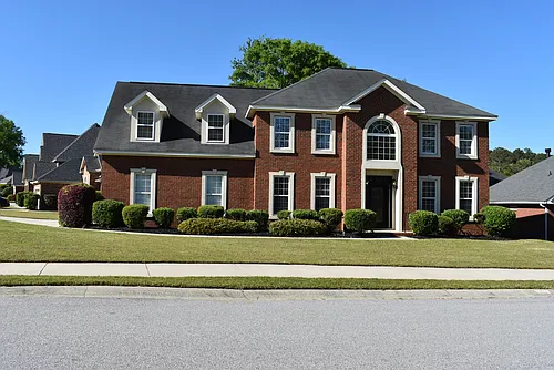 201 Bainbridge Dr Photo 1