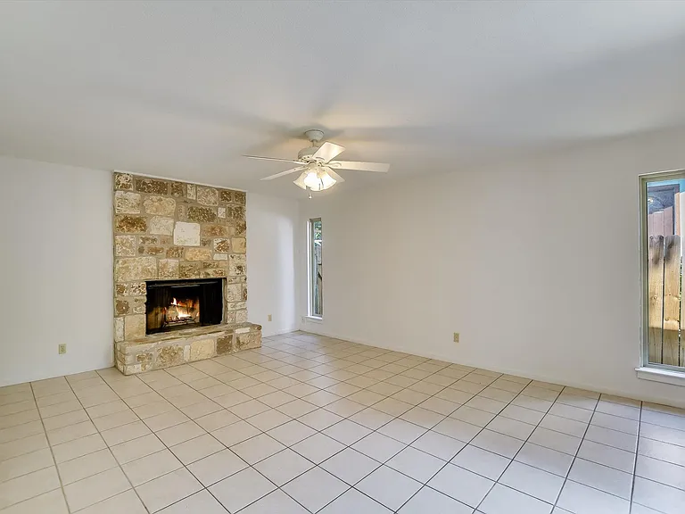 8121 Ceberry Dr #A — Photo 3