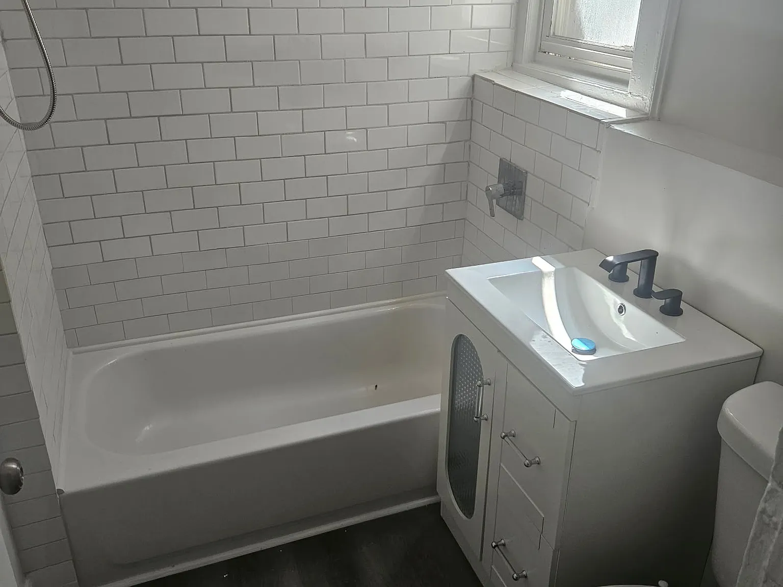 4 bed, $2,850 — Photo 3