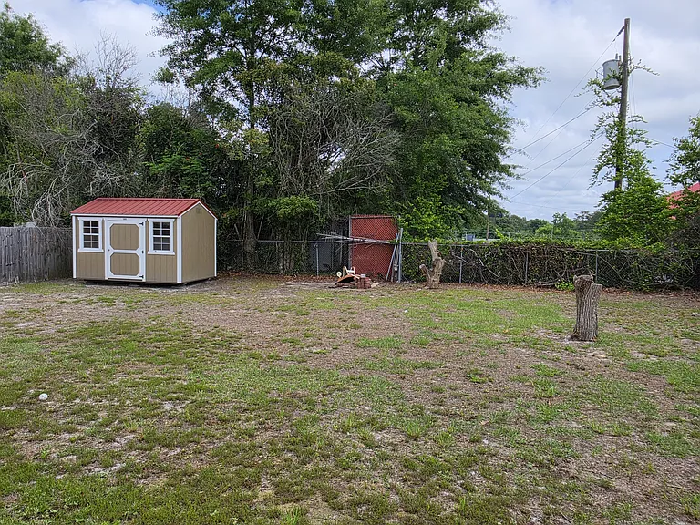 207 Duncan Rd — Photo 14