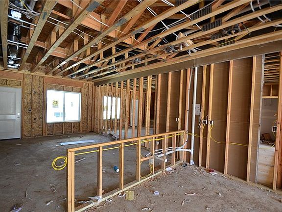 5th image of 2339 SE Sydney Ln