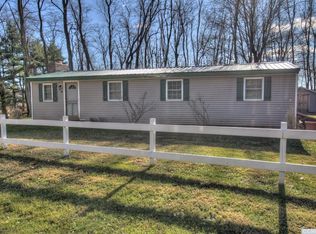 32 Long Lake Rd, Ancramdale, NY 12503