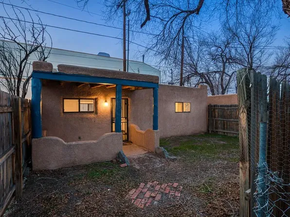313 Harvard Dr SE #1/2, Albuquerque, NM 87106