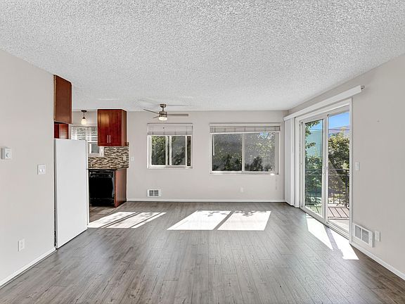 5th image of 7043 15th Ave NW #3