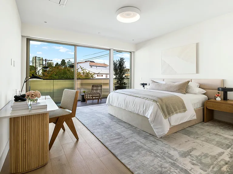 Lumiere at Malcolm - Luxury Homes — Photo 12