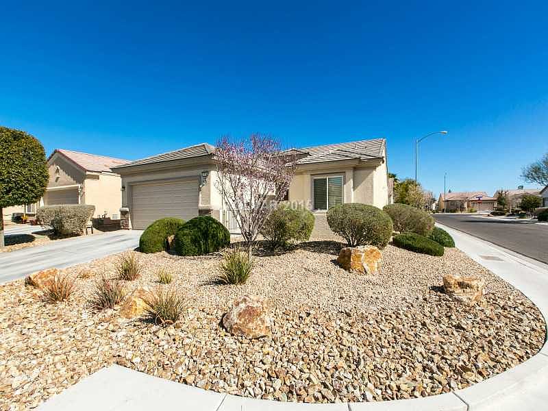 Acot♡ 7718 Theota Ave, Parma, OH 44129 - House Rental in Parma, OH