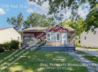 27238 Yale St, Inkster, MI 48141