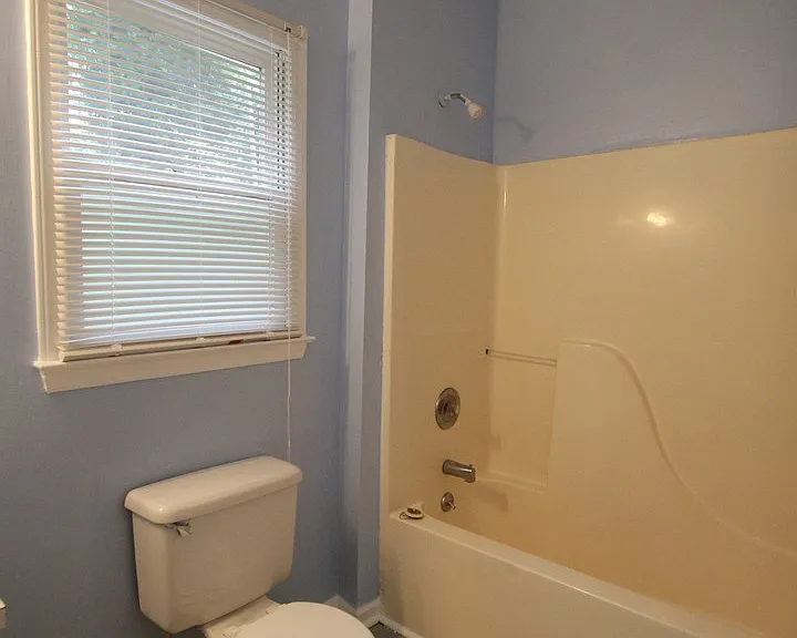 338 Ebenezer Ave — Photo 17