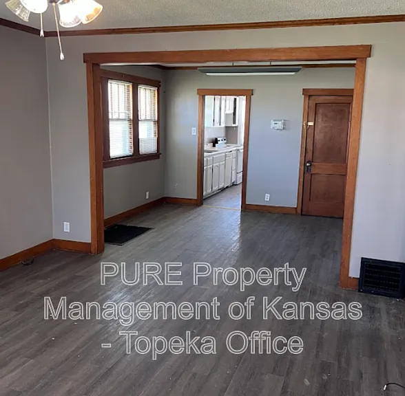 1020 SW Woodward Ave — Photo 2