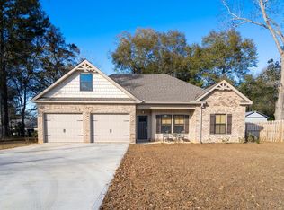 1110 Trawick Rd, Dothan, AL 36305