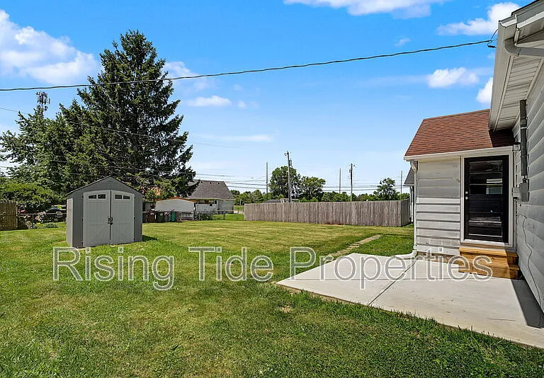 1607 Montgomery Ave — Photo 29