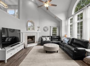 21205 W 50th Ter, Shawnee, KS 66218