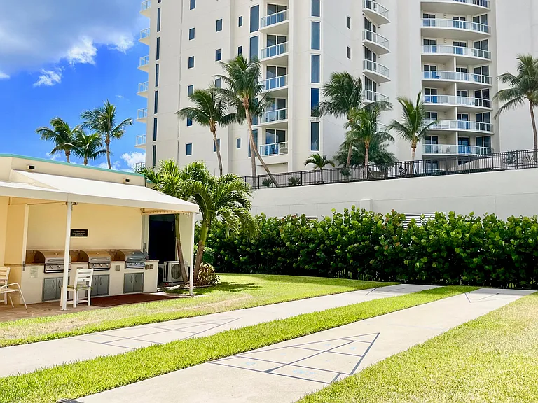 2800 N Ocean Dr #A-16D — Photo 28