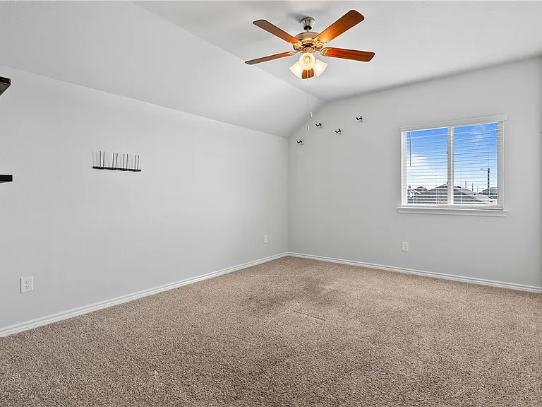 7602 Stampede Dr — Photo 13