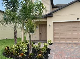 691 Carlyle Way, Fort Pierce, FL 34947