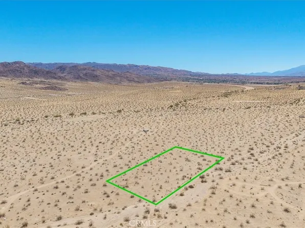 5888 La Ferney Ave, Joshua Tree, CA 92252