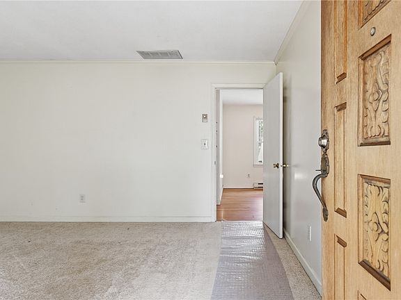 3rd image of 48 Montis Dr