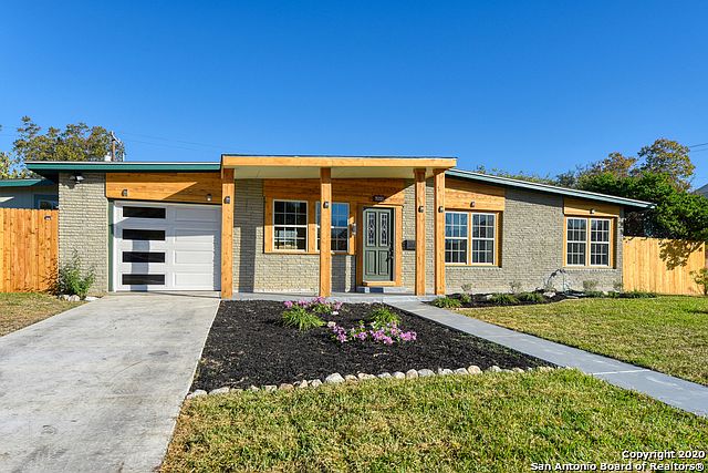 1st image of 655 Shadywood Ln
