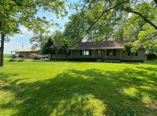 7594 Laketown Rd, Owensboro, KY 42301