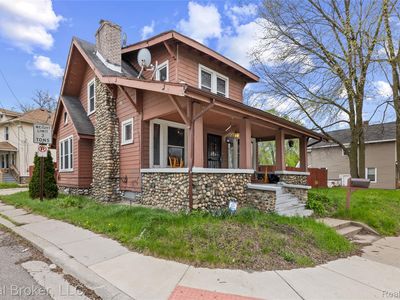 352 N Perry St, Pontiac, MI, 48342