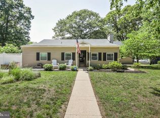 304 Beach Ave, Pasadena, MD 21122