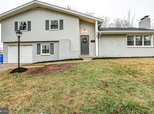 107 E King St, Dallastown, PA 17313