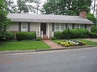 1st image of 103 Stanley Ct