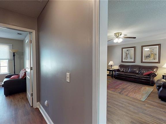 5th image of 170 Thrasher Ct NE
