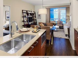 The Heathview, Toronto, ON M5P 2Y2