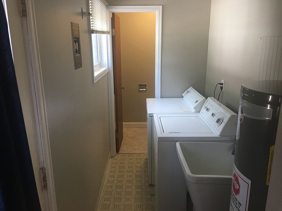 2nd image of 2313 Farragut Ave